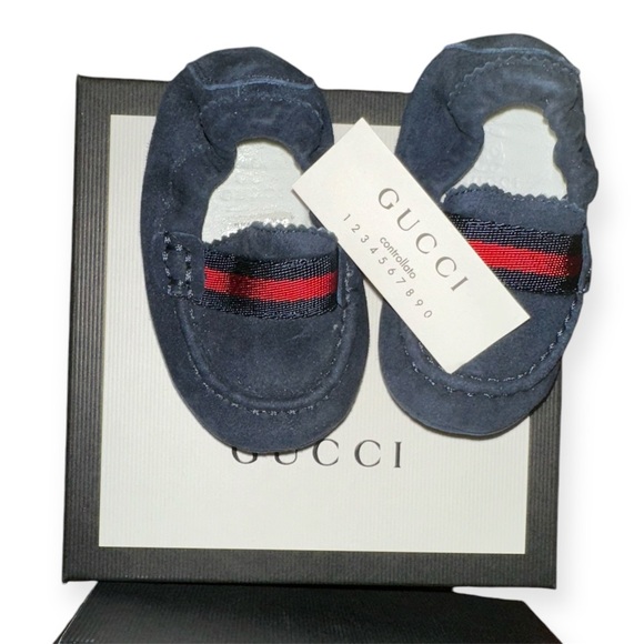 GUCCI Baby Suede Shoes - Picture 2 of 5